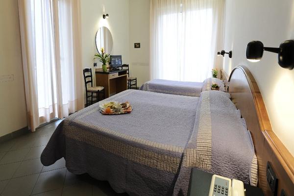 Hotel Adler 알라시오 외부 사진