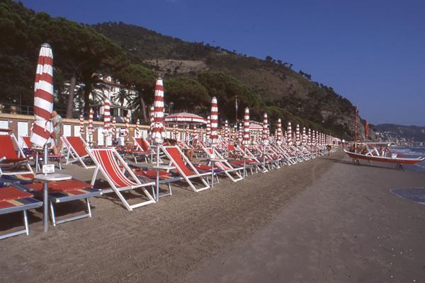 Hotel Adler 알라시오 외부 사진