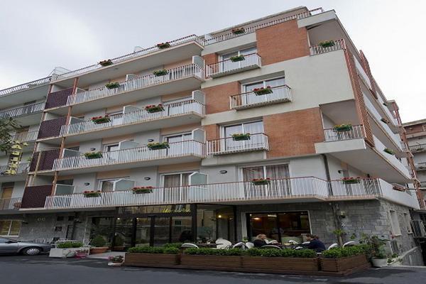 Hotel Adler 알라시오 외부 사진