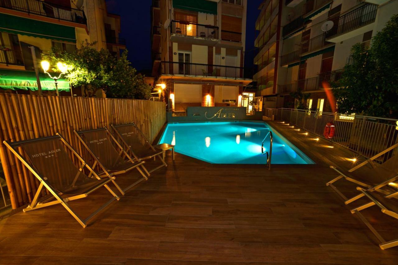 Hotel Adler 알라시오 외부 사진
